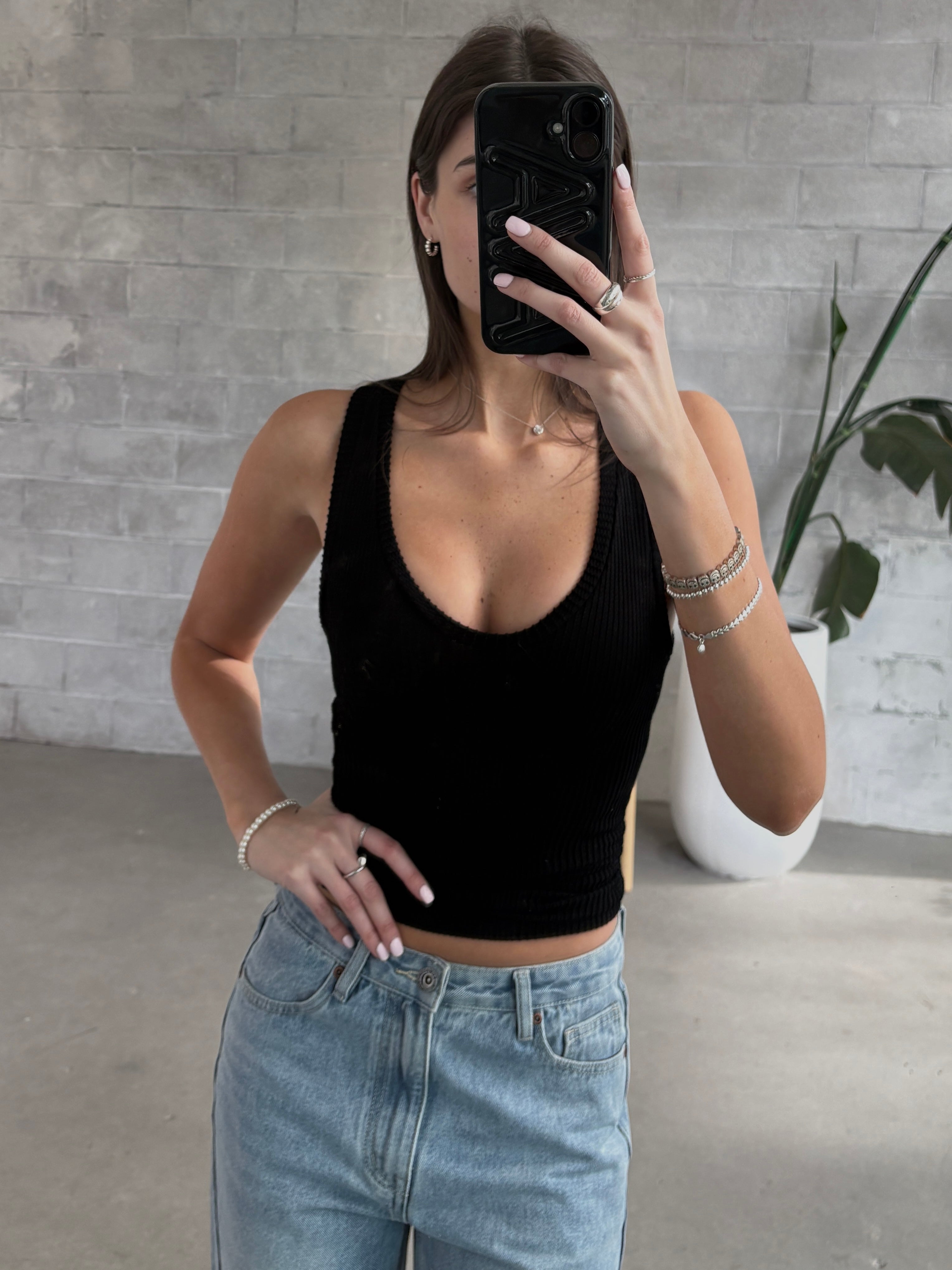 C'EST MOI Seamless Textured Tank