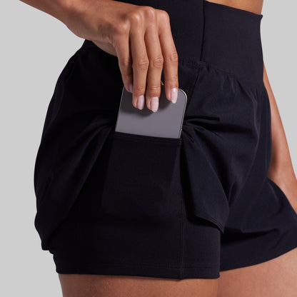 Strive Short (Black)