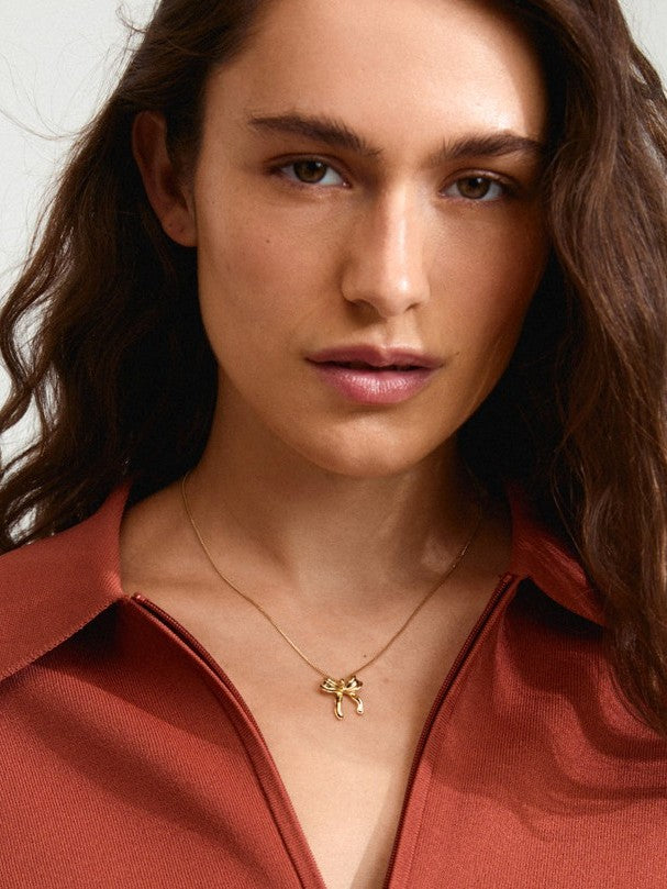 PILGRIM Cassian Bow Pendant Necklace