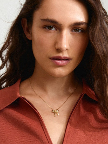 PILGRIM Cassian Bow Pendant Necklace
